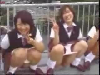 Giapponese adolescenza siamo davvero birichina video